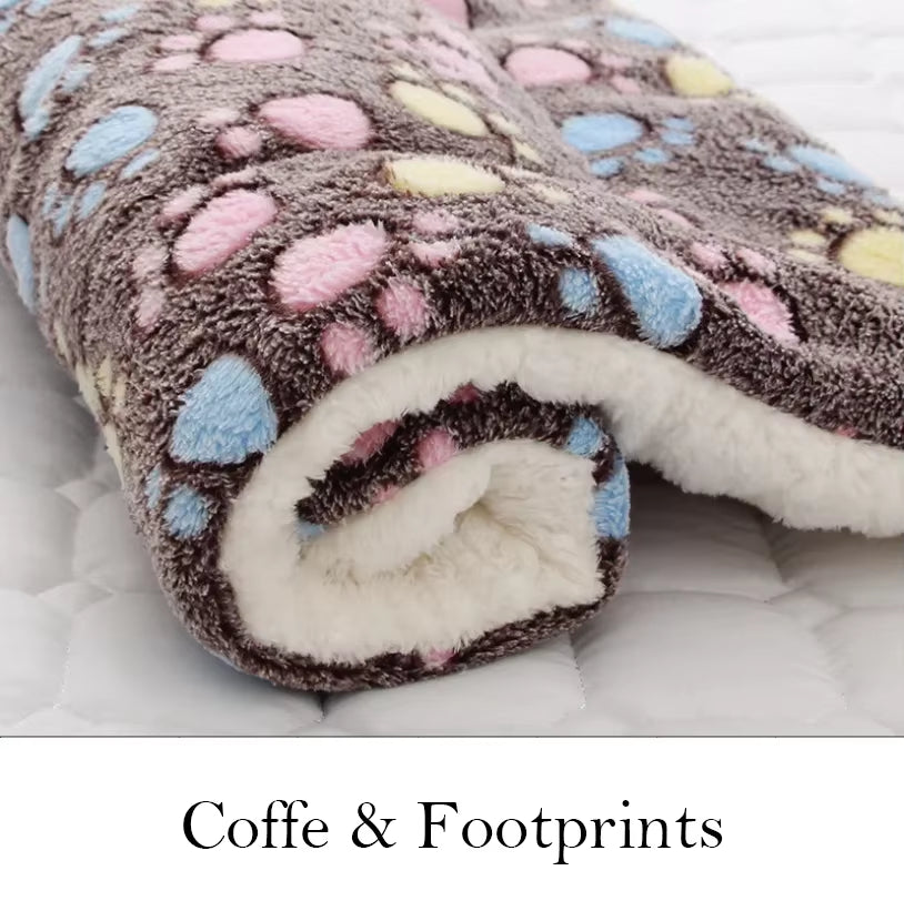 Soft Flannel Thickened Pet Soft Fleece Pad Pet Blanket Bed Mat for Puppy Dog Cat Sofa Cushion Home Rug Keep Warm Sleeping Cover