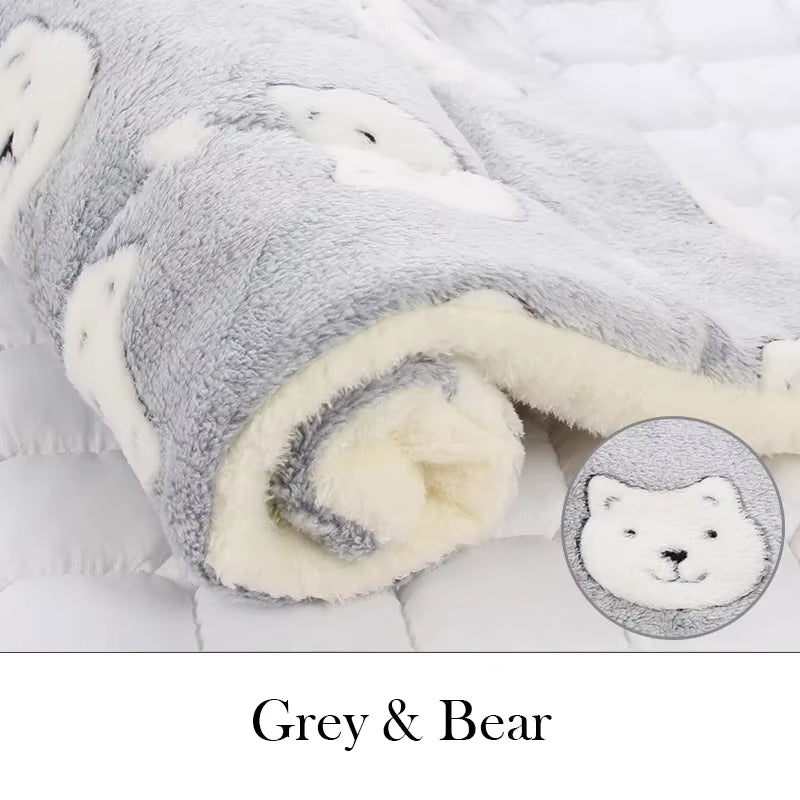Soft Flannel Thickened Pet Soft Fleece Pad Pet Blanket Bed Mat for Puppy Dog Cat Sofa Cushion Home Rug Keep Warm Sleeping Cover